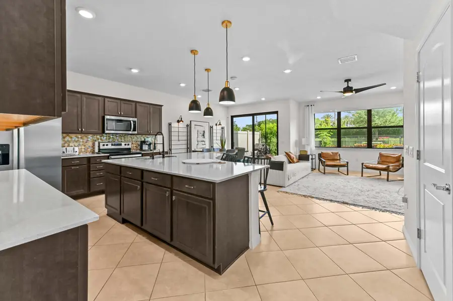 2343 Rollingwood Court, Oakland Park, FL 33309 - #3