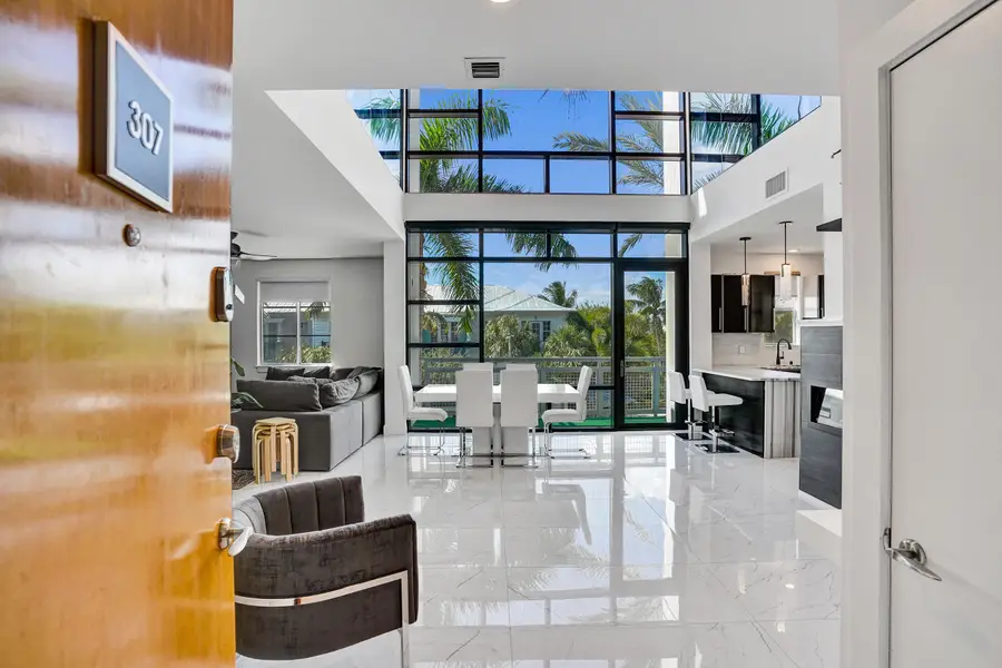 365 SE 6th Avenue #307, Delray Beach, FL 33483 - #2