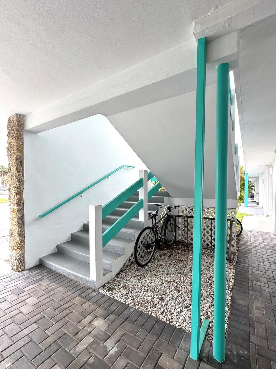 2841 NE 32nd Street #10, Fort Lauderdale, FL 33306 - #2