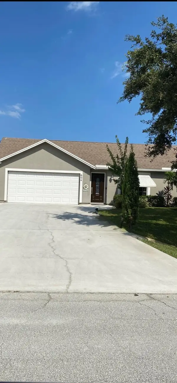 604 SW Columbus Drive, Port St Lucie, FL 34953