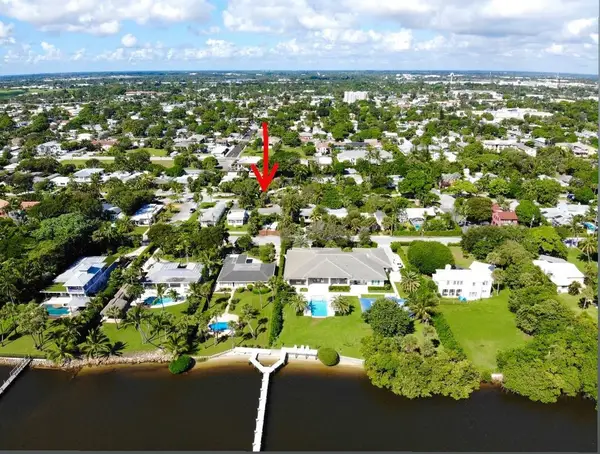 922 S Palmway, Lake Worth Beach, FL 33460