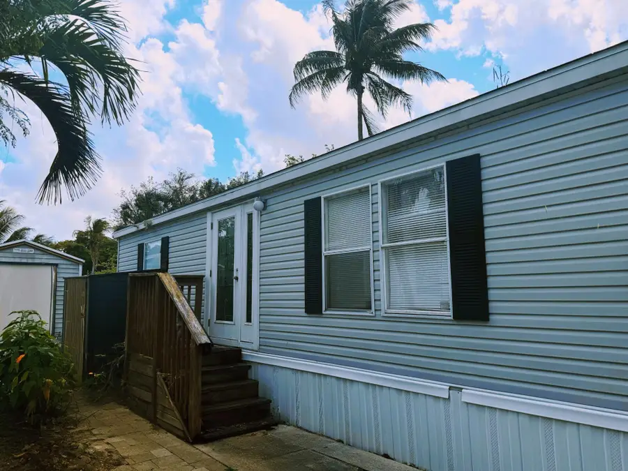 135 Parkside Court, Coconut Creek, FL 33073 - #2