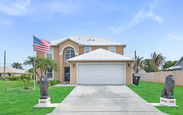 2141 SE Wald Street, Port St Lucie, FL 34984