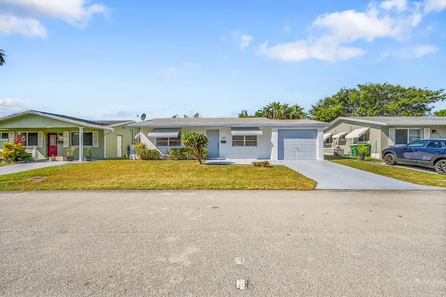 5309 NW 49th Avenue, Tamarac, FL 33319 - #3