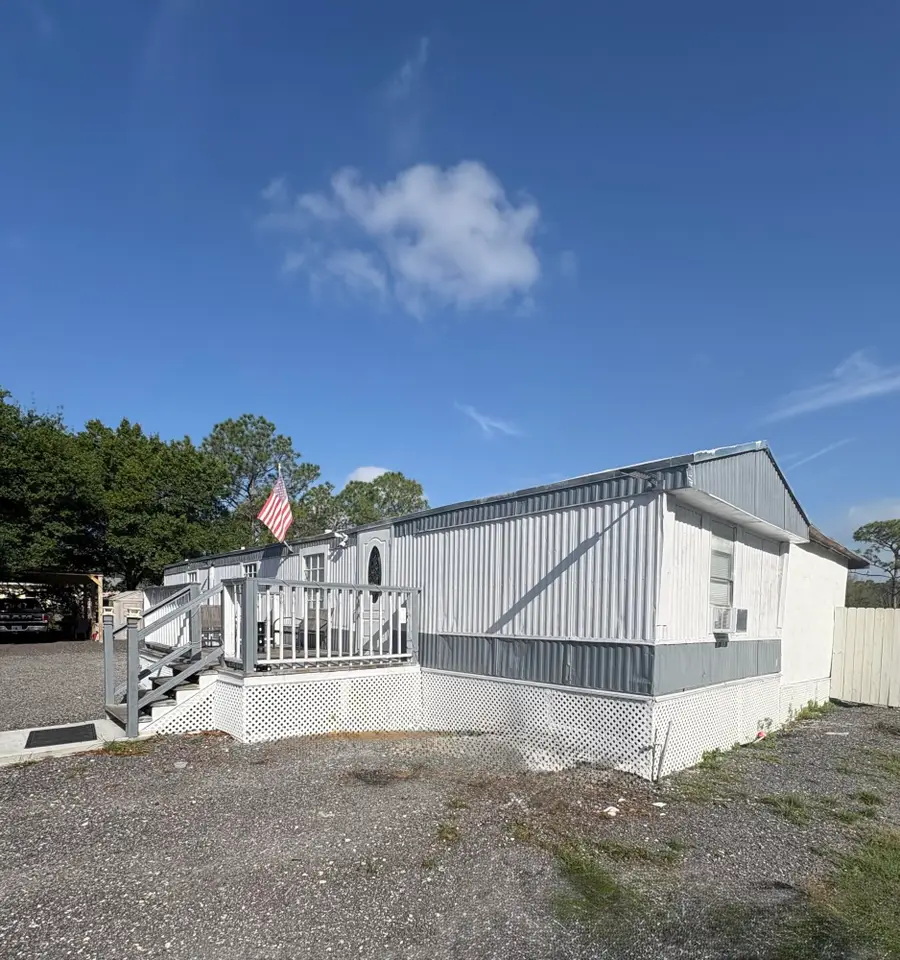 187 Montura Avenue, Clewiston, FL 33440 - #2