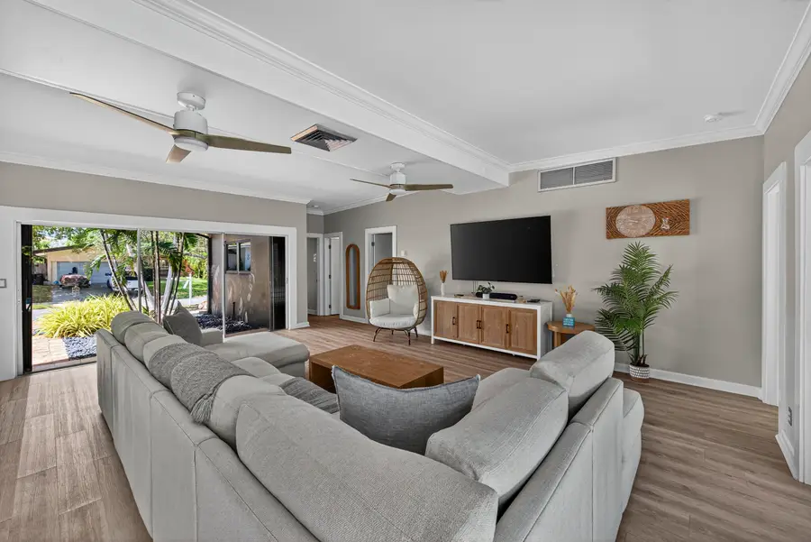 2112 Manatee Drive, Fort Lauderdale, FL 33316 - #2