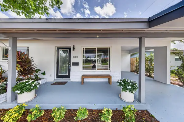 818 NW 28th Court, Wilton Manors, FL 33311