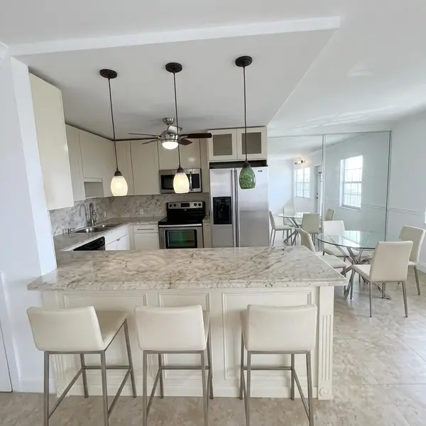 4016 Rexford A, Boca Raton, FL 33434