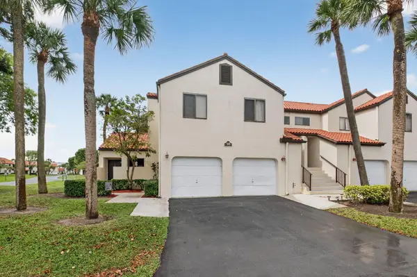 10 Va De Casas Sur #101, Boynton Beach, FL 33426