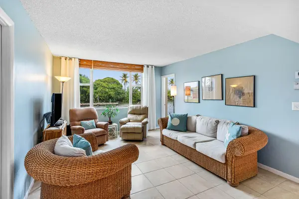 1820 New Palm Way #103, Boynton Beach, FL 33435