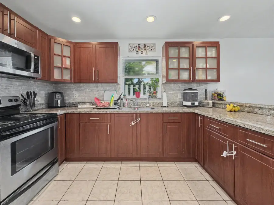 10151 NW 3rd Street, Pembroke Pines, FL 33026 - #3