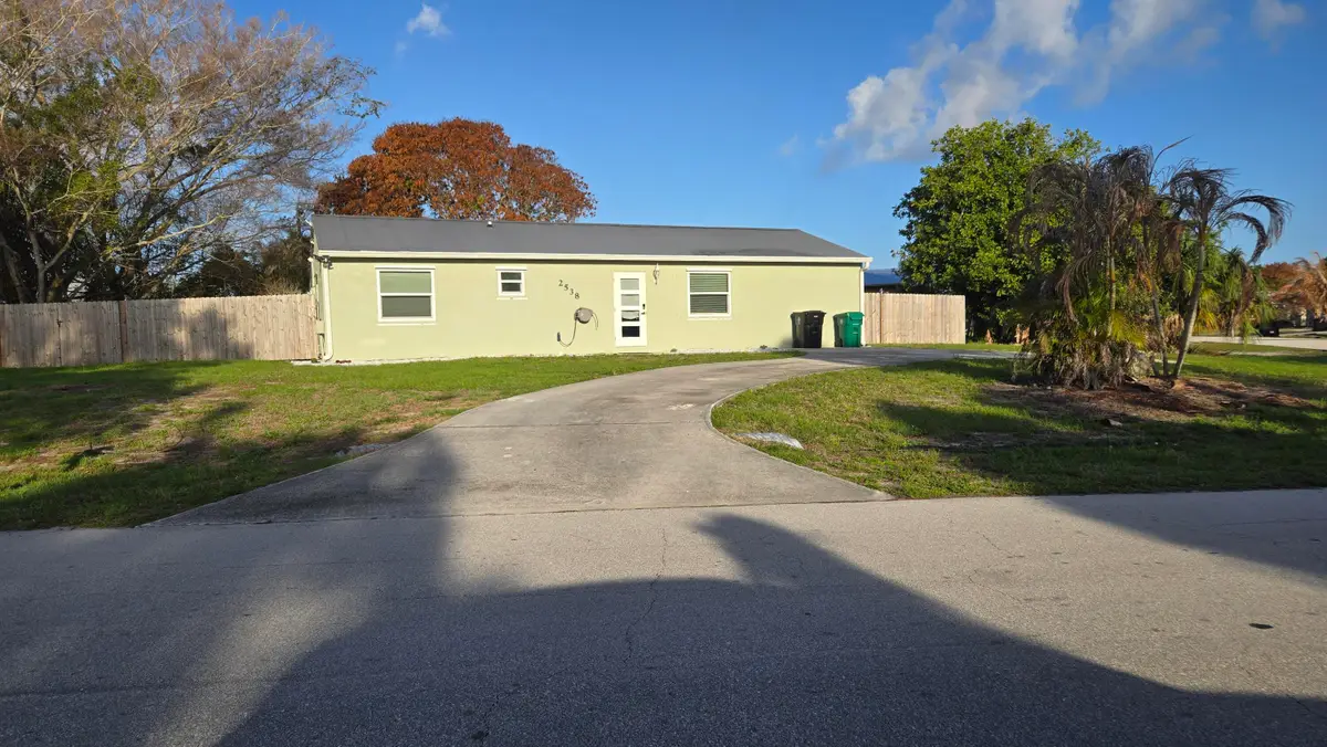 2538 SE Allen Street, Port Saint Lucie, FL 34984 - #1