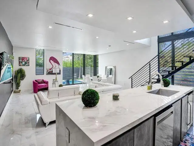 2514 NE 21st Street #A, Fort Lauderdale, FL 33305 - #1