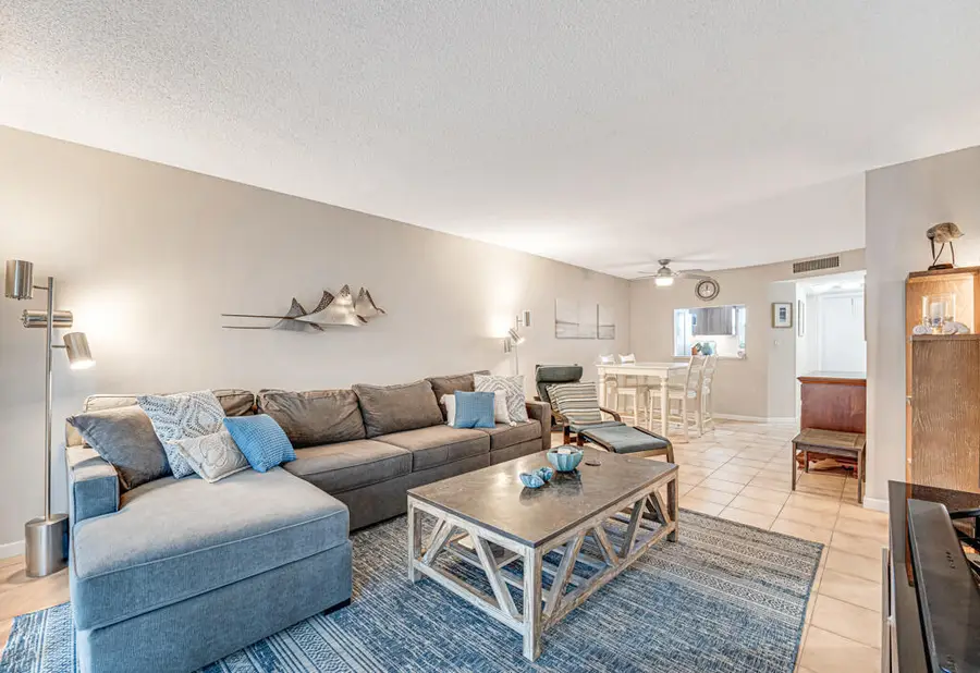 760 E Ocean Avenue, Boynton Beach, FL 33435 - #3