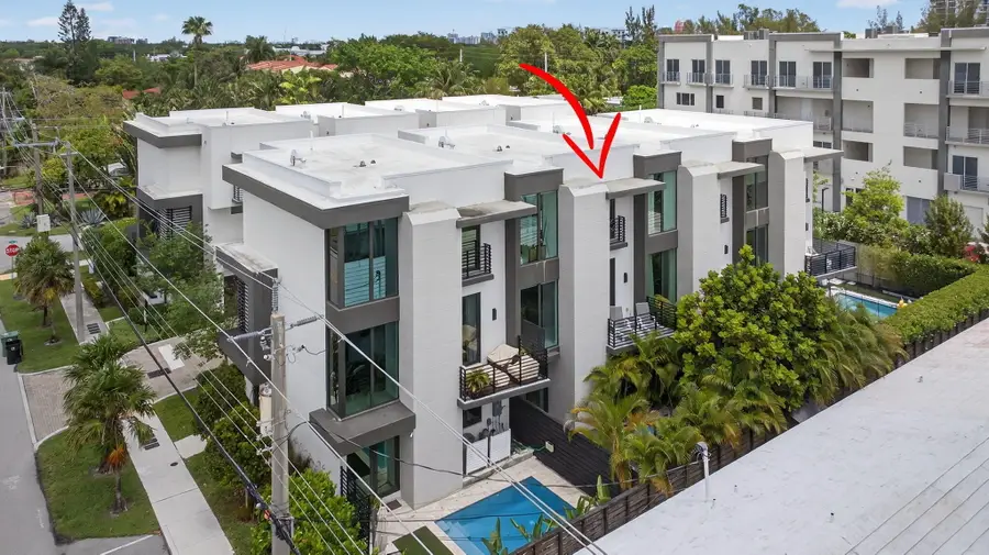 1044 N Victoria Park Road, Fort Lauderdale, FL 33304 - #2