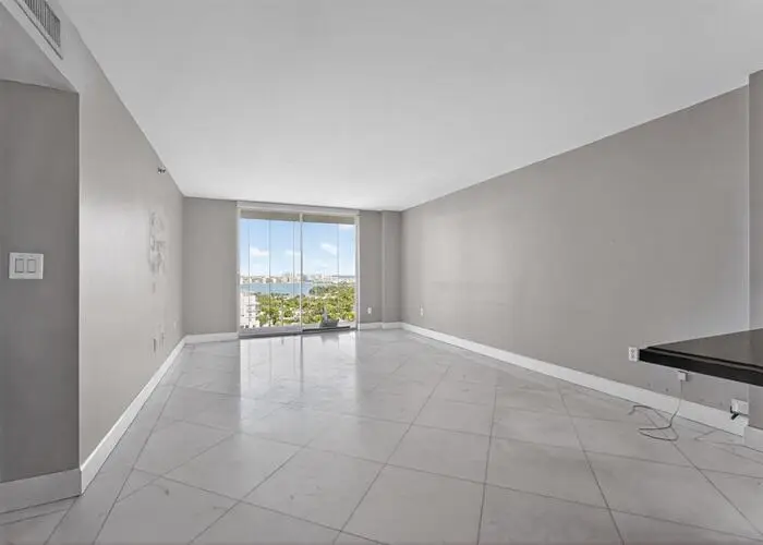 6061 Collins Avenue #23a, Miami Beach, FL 33140 - #3