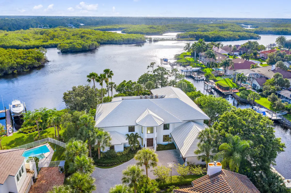 8818 SE Riverfront Terrace, Tequesta, FL 33469 - #1