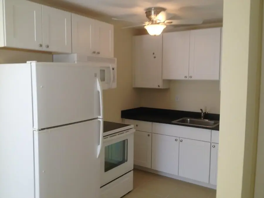 203 SE 4th Avenue, Boynton Beach, FL 33435 - #2