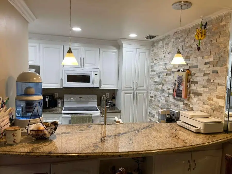 3341 Cocoplum Circle, Coconut Creek, FL 33063 - #2