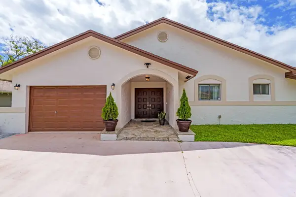 10218 NW 71st Place, Tamarac, FL 33321