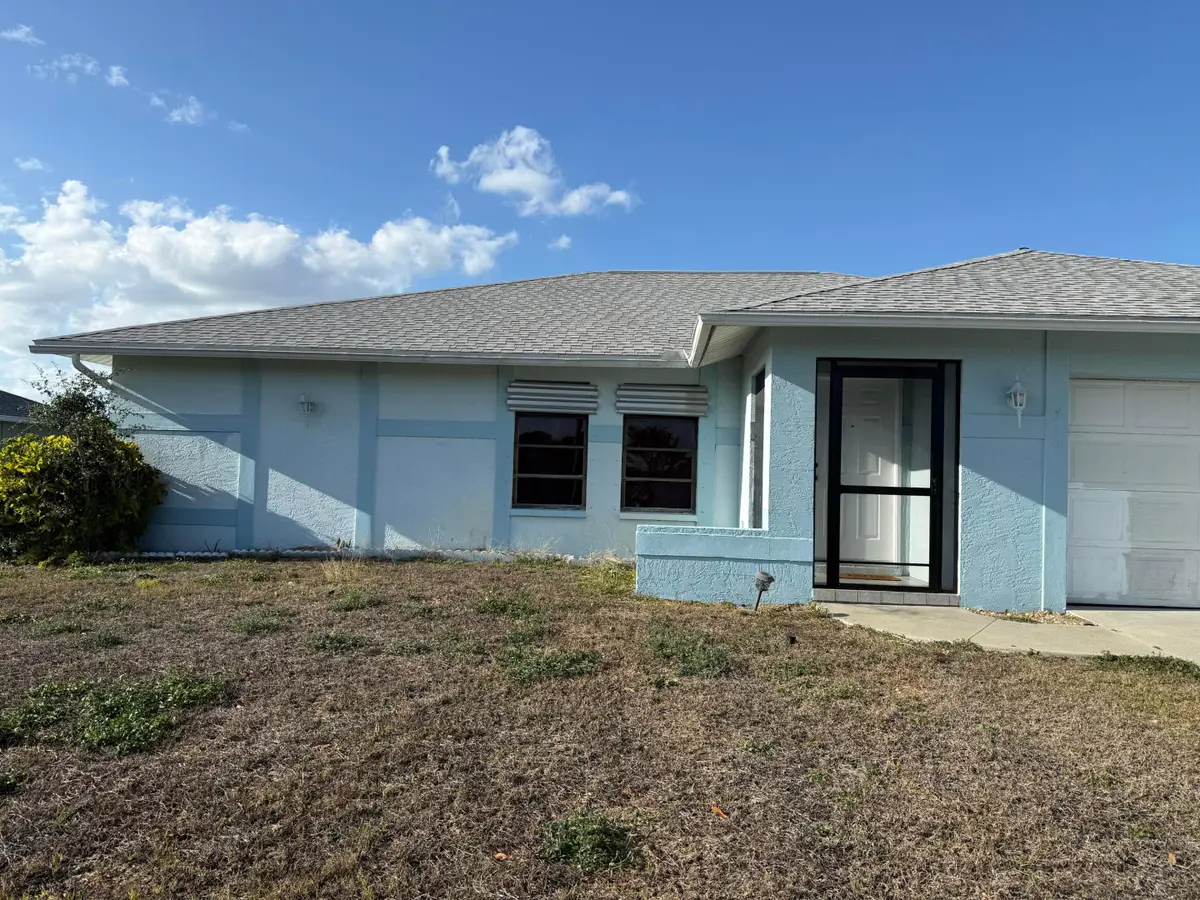 319 SE 27th Street, Cape Coral, FL 33904 - #1
