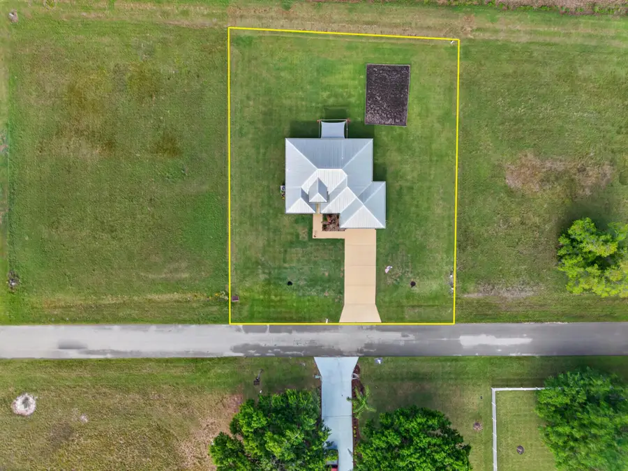 624 Woodmont Street, Sebring, FL 33876 - #3