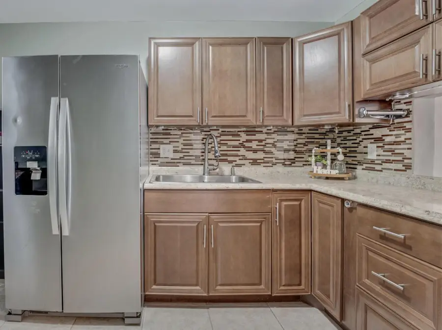 176 Lake Carol Drive, West Palm Beach, FL 33411 - #3