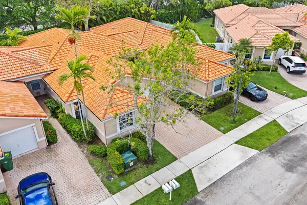 13050 NW 5th Street, Pembroke Pines, FL 33028