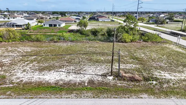 5 NW 19th Terrace, Cape Coral, FL 33993