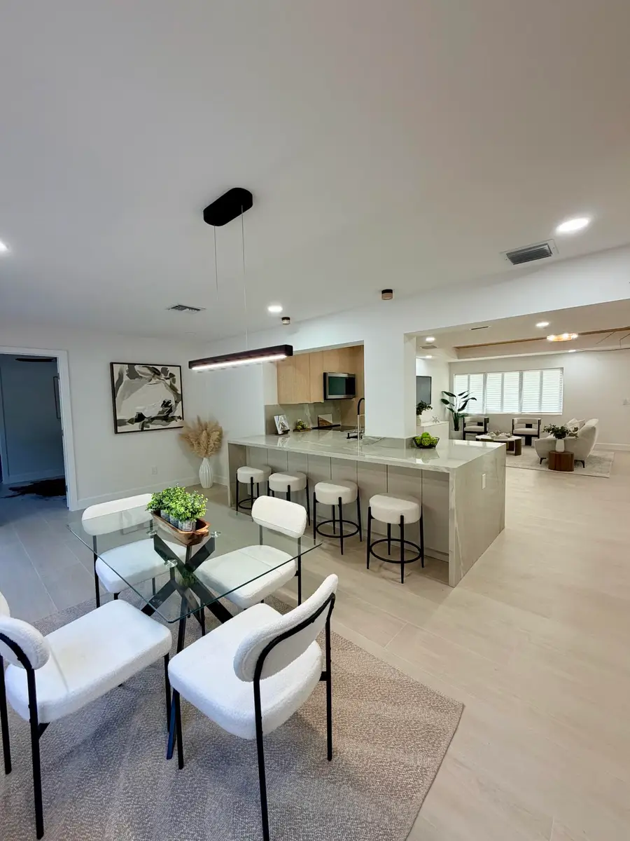 2814 SW 5th Street, Boynton Beach, FL 33435 - #3