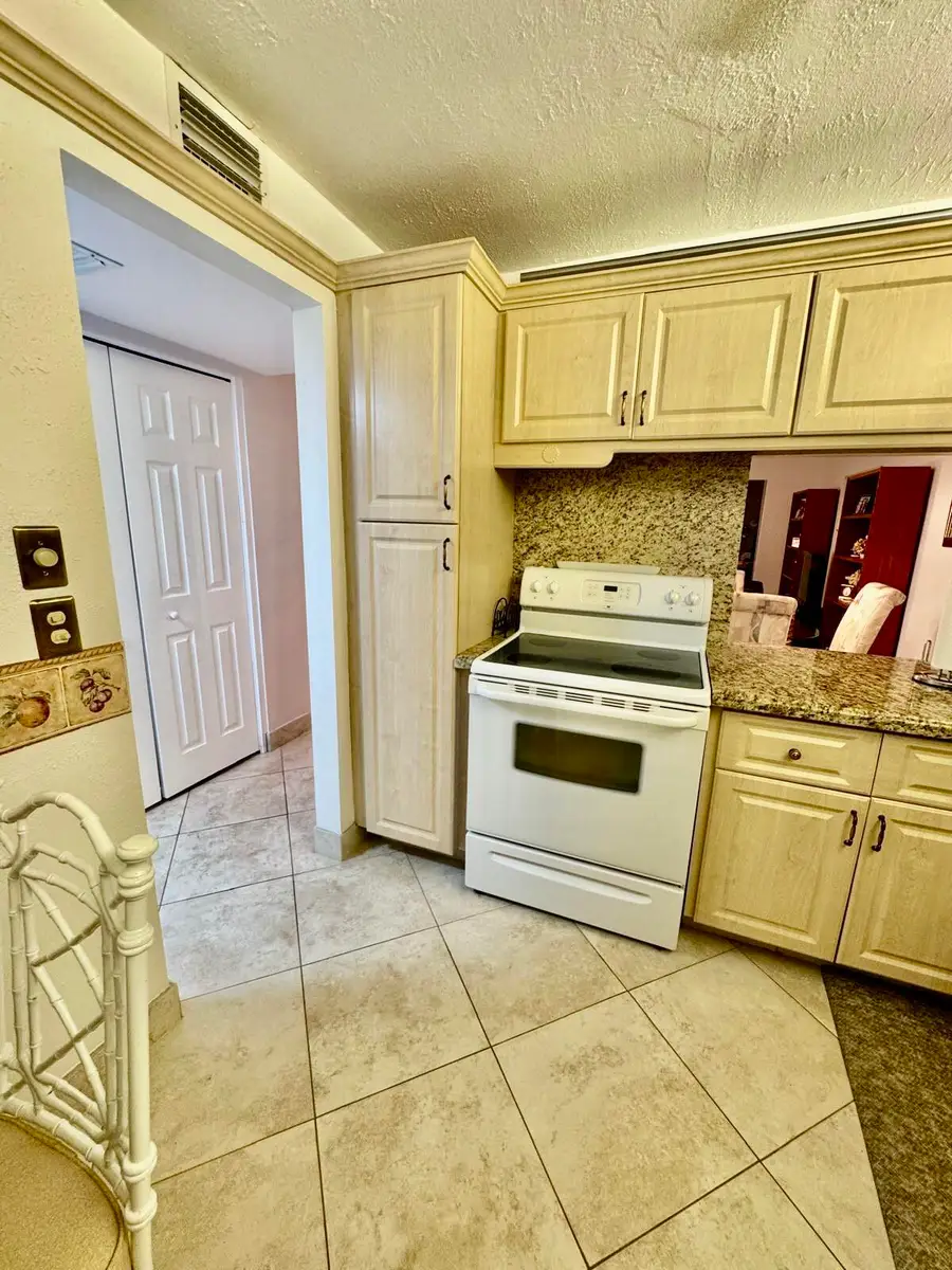 3100 Holiday Springs Boulevard, Margate, FL 33063 - #3