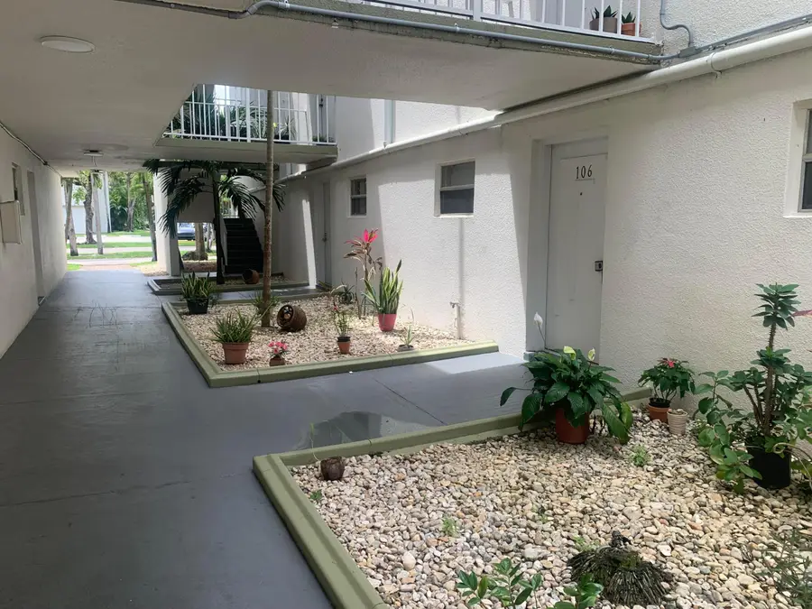 4255 N University Drive #106, Sunrise, FL 33351 - #2