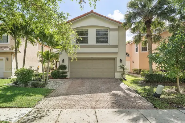 5218 Rising Comet Lane, Greenacres, FL 33463
