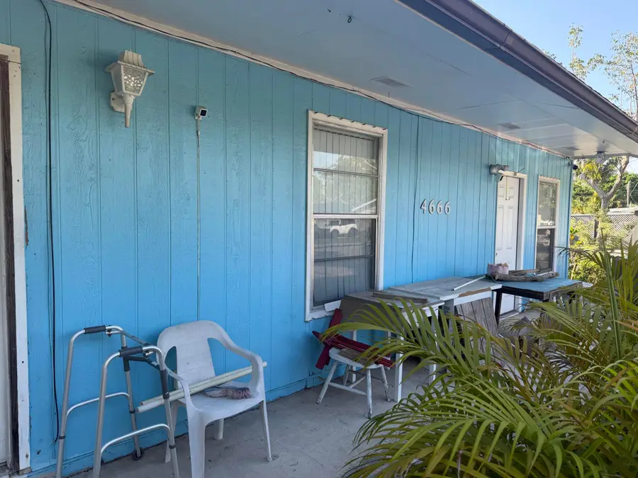4666 E Holt, West Palm Beach, FL 33415 - #2