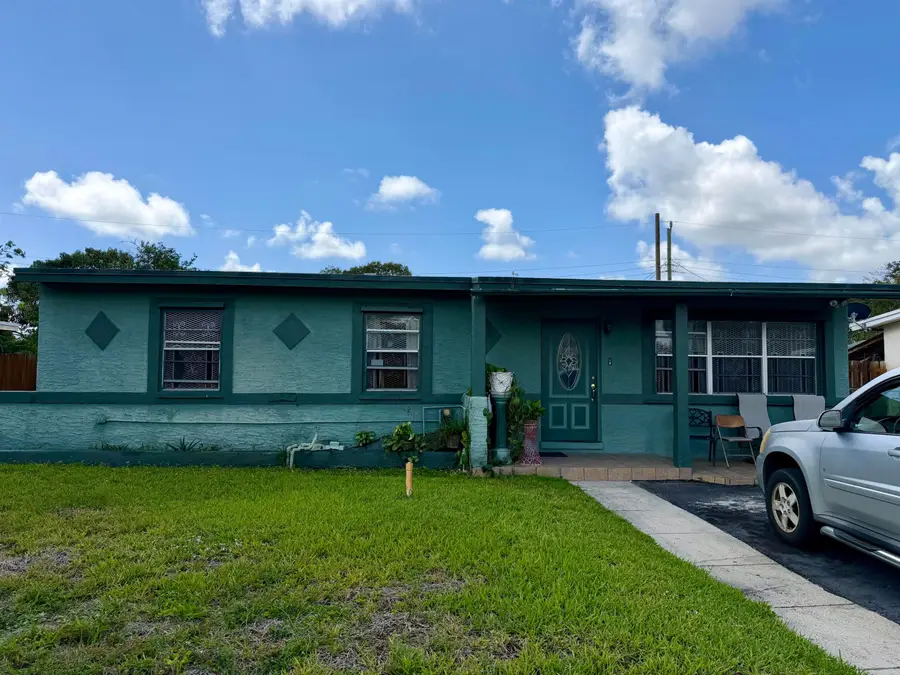 1004 NW 12th Street, Fort Lauderdale, FL 33311 - #2