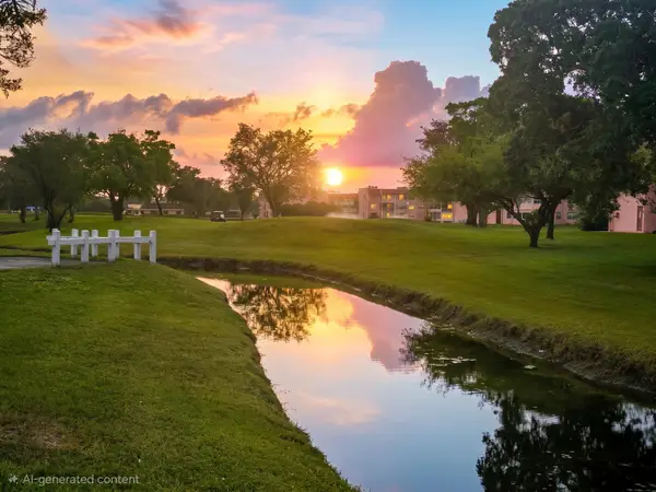 9501 Sunrise Lakes Boulevard #305, Sunrise, FL 33322
