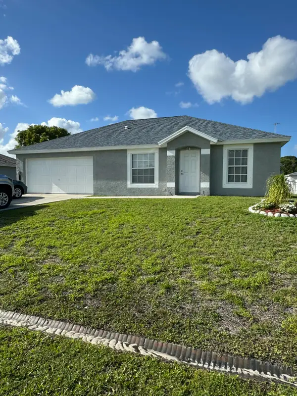461 SW Exmore Avenue, Port St Lucie, FL 34983