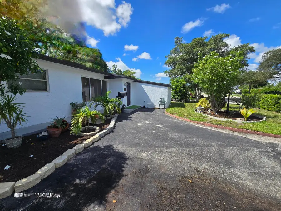 6138 Southgate Boulevard, Margate, FL 33068 - #2