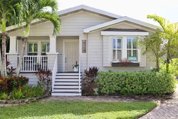6164 N Ironwood Lane, Atlantis, FL 33462