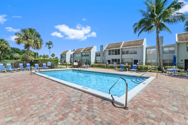 2800 SW 22nd Avenue #117, Delray Beach, FL 33445