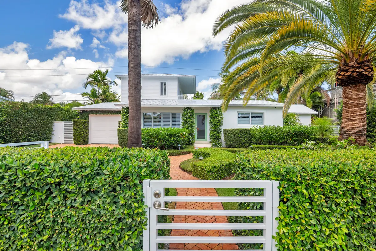 203 Arlington Road, West Palm Beach, FL 33405 - #1