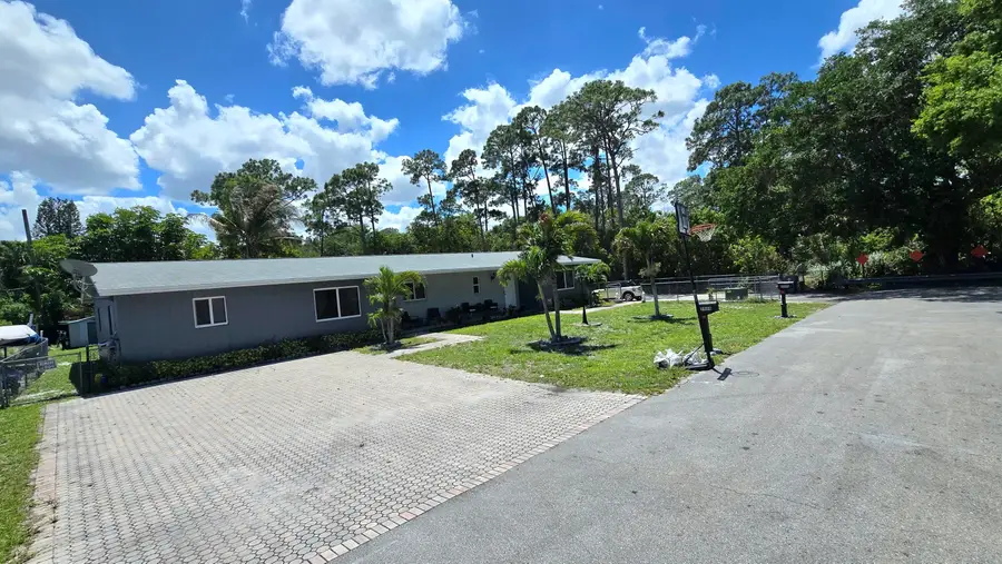 5984 Orange Road, West Palm Beach, FL 33413 - #2