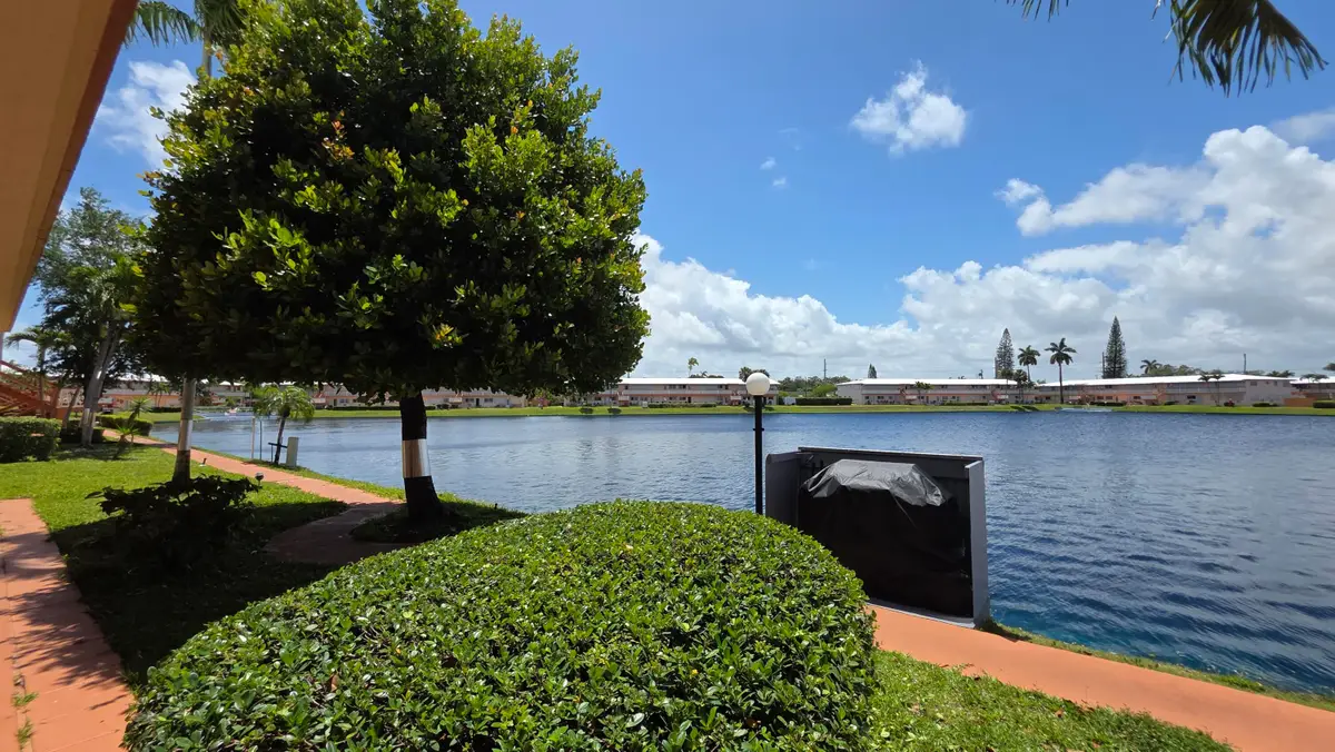 900 SW 10th Terrace #2s, Hallandale Beach, FL 33009 - #1