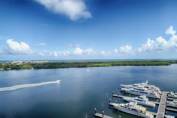 100 Lakeshore Drive #754, North Palm Beach, FL 33408