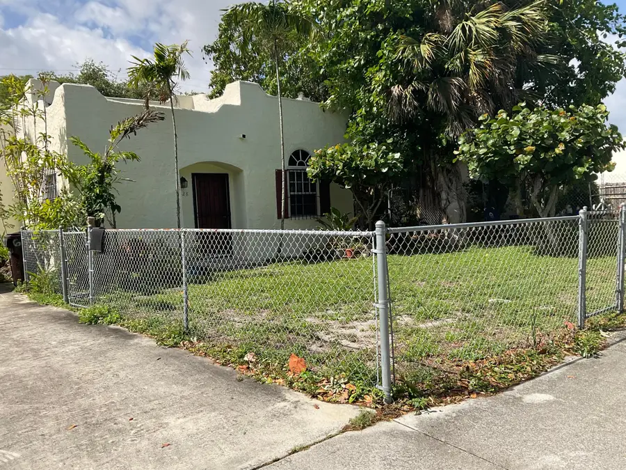 628 54th Street, West Palm Beach, FL 33407 - #2