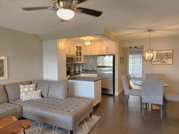 47 Andover, West Palm Beach, FL 33417