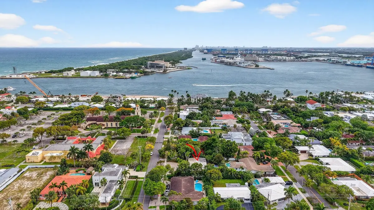 1935 SE 25th Avenue, Fort Lauderdale, FL 33316 - #1