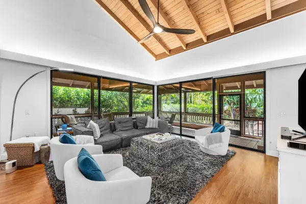 7077 Rain Forest Drive, Boca Raton, FL 33434