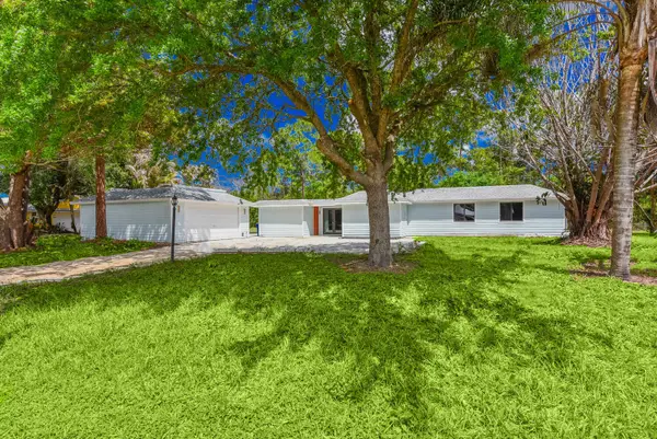 8587 SW 18th Avenue, Stuart, FL 34997