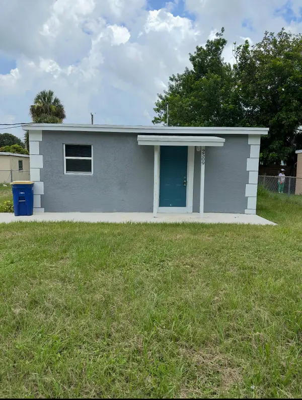 2509 Ave L, Fort Pierce, FL 34947
